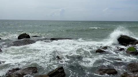 Ocean waves and foam Video stock 164873178