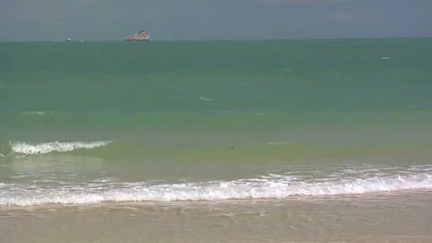 Ocean Waves to the Beach  Koh Samui Stock Footage 327892015