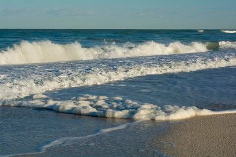 Ocean waves on beach Foto stock