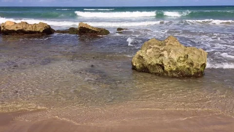 Ocean. Waves beating on the rocks. Stock Footage 101796022