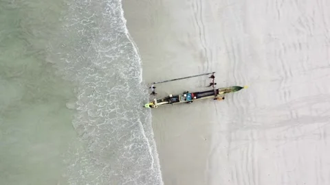 Ocean waves on caribbean Stock Footage 163940308