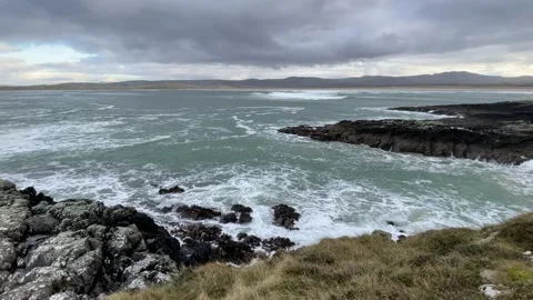 Ocean Waves crashing on rocks Stock Footage 253904118