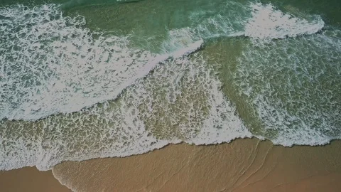 Ocean waves crashing on shore Stock Footage