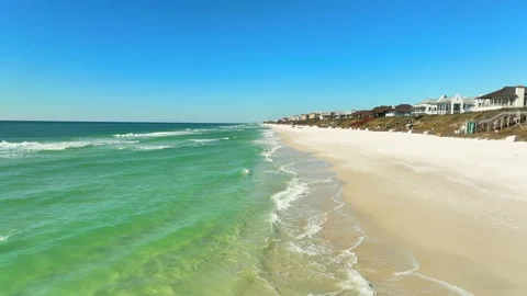 Ocean waves crashing on the shore Stock Footage 239071838