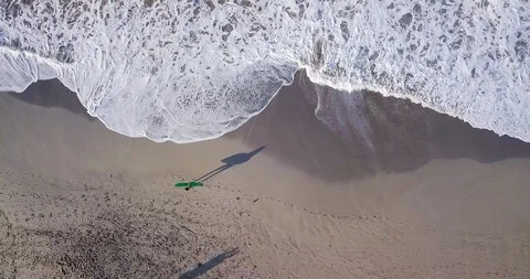Ocean waves. Drone footage. Stock Footage 92915660