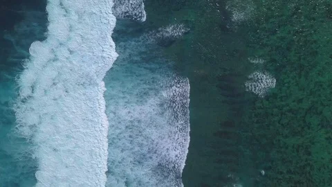 Ocean waves Stock Footage 114695672