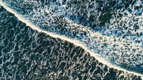 OCEAN WAVES Stockbeeldmateriaal 127514709