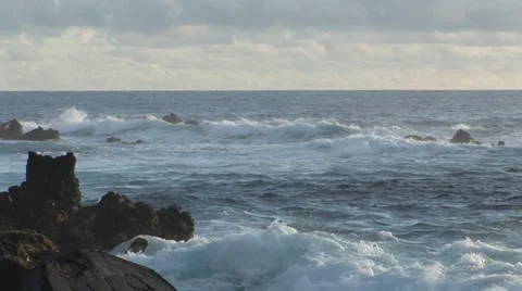Ocean Waves at Laupahoehoe Stock Footage 32203333