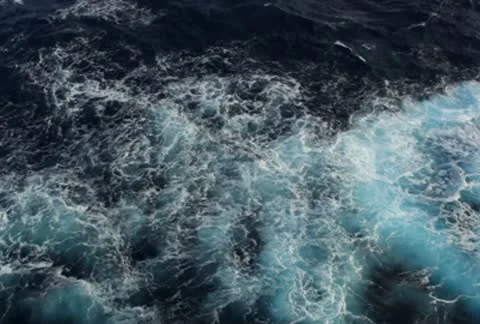Ocean Waves Passing 07 SD Stock-Footage 10332114