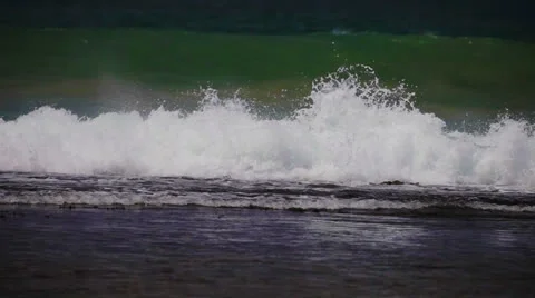 Ocean waves rolled through the coral reef Stock Footage 25129500