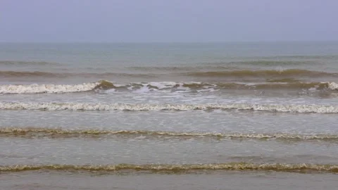 Ocean Waves Rolling Onto Beach - Peaceful Coastal Wave Motion Footage Video stock 334935927