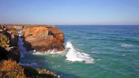 Ocean waves rolling on rocks, rapid Stock Footage 56493959