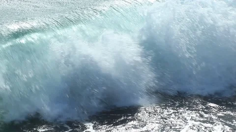 Ocean Waves rolling in a silver sea Video stock 102319316