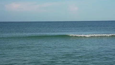 Ocean waves rolling on the water surface in Florida, sunny day Video stock 345689650