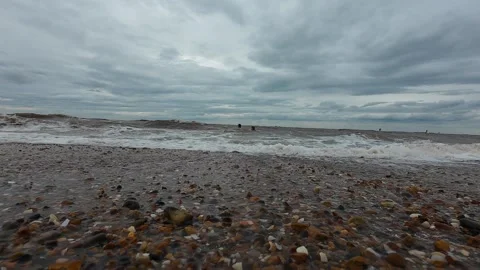 Ocean Waves at Snettisham Beach Stockbeeldmateriaal 314974041