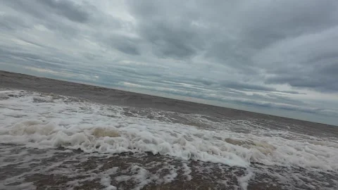 Ocean Waves at Snettisham Beach Stockbeeldmateriaal 314974084