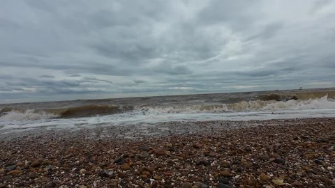 Ocean Waves at Snettisham Beach Stockbeeldmateriaal 314974145
