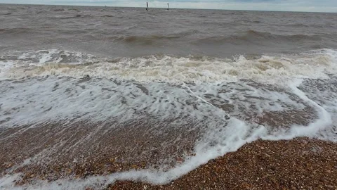 Ocean Waves at Snettisham Beach Stockbeeldmateriaal 314974178