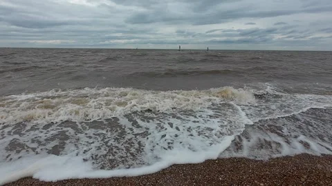 Ocean Waves at Snettisham Beach Stockbeeldmateriaal 314974218