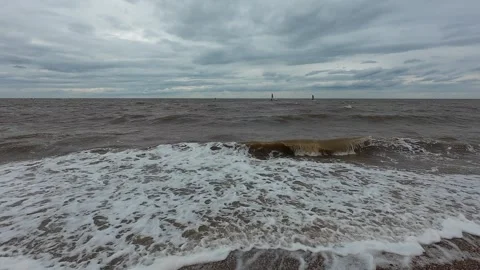 Ocean Waves at Snettisham Beach Stockbeeldmateriaal 314974318