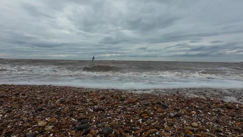 Ocean Waves at Snettisham Beach Stockbeeldmateriaal 314974401