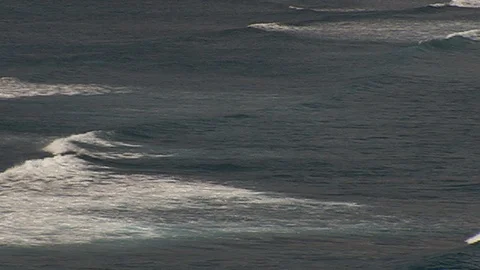 Ocean waves. Static side view of waves breaking A Stock Footage 102527688