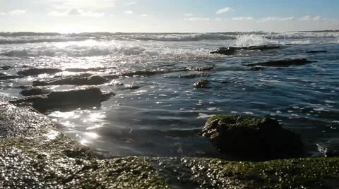 Ocean waves (tide) Stock Footage 42617904