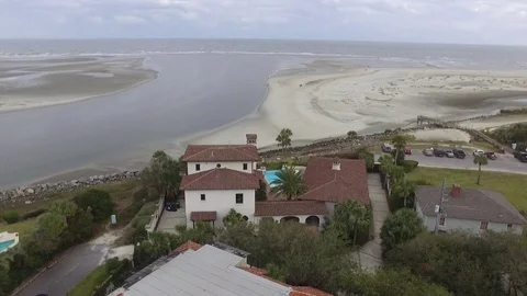 Oceanfront Villa overhead in St. Simons 動画素材 89559191