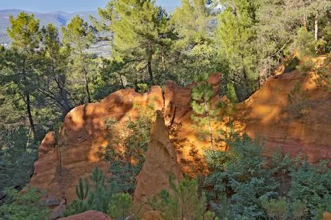 The Ocher Trail in Roussillon Stock Photos