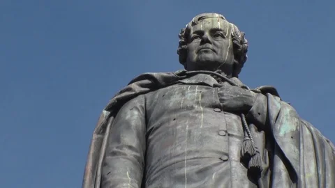 O'Connell Monument in Dublin, Ireland 스톡 동영상 80904218