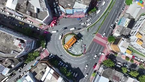 Odeon Circle with Chinatown gate Video stock 333720292