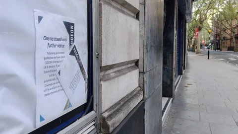 'ODEON  CLOSED UNTIL FURTHER NOTICE' ODEON LONDON COVID-19 LOCKDOWN, 4K Stock Footage 128837562