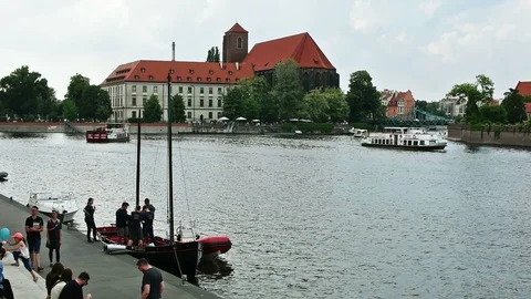 Odra in Wroclaw Video stock 89858922