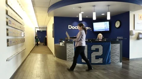Office BRoll- Lobby desk Video stock 40399307