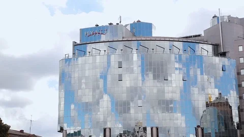 Office Building With Clouds Blue Sky Reflection On Glass (time laps) Video stock 123173973