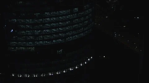 Office building at night 스톡 동영상 112108917
