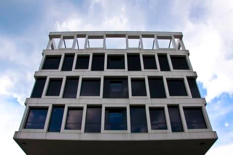 Office Building Stock-Fotos