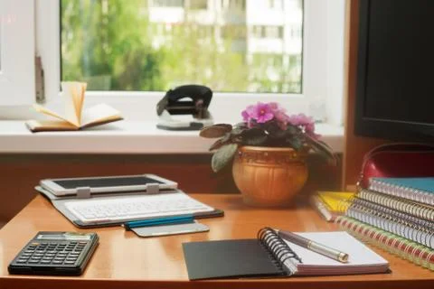 Office desk table with computer, supplies. Foto stock