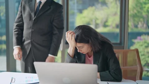 Office Despair Vídeo Stock 331059668