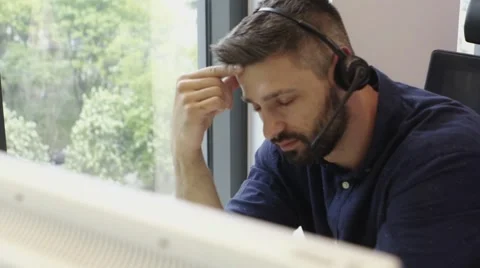 Office frustration Stock Footage 67346839