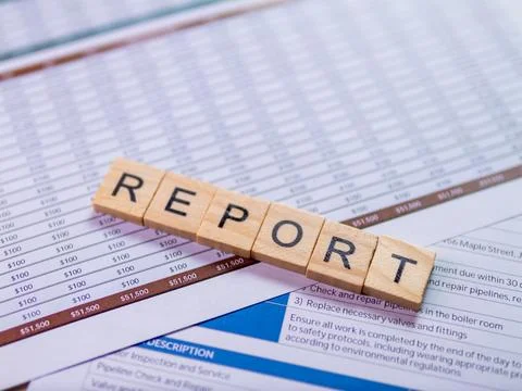 Office location and workspace analysis insights from the business report ov.. Stock Photos