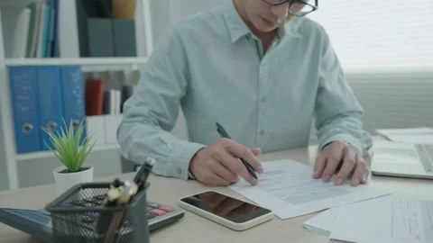 Scan Invoice Stock Videos – Royalty-Free HD & 4K Videos