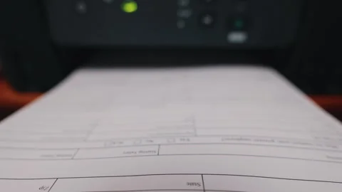 Office printer printing paper document during daily workflow Vídeo Stock 344063065