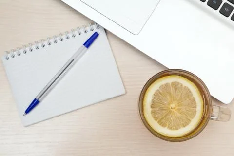Office table with tea cup. Foto stock