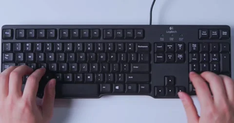 Office white-collar workers typing and typing on the office keyboard Stock Footage 273439129