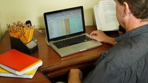 Office worker clicks and shows surprise as screen can be changed Stock Footage 95927153