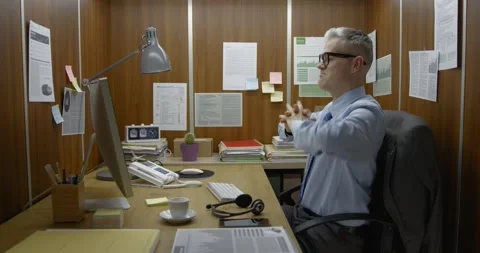 Office worker starting his working day Stock Footage 308922917