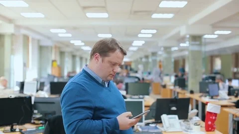 The office worker use a smartphone Stock Footage 79119407