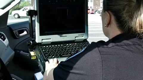 OFFICER ON COMPUTER 스톡 동영상 222999834