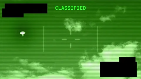 Official government-looking proof of UFO sighting evidence in night vision Stock-Footage 337703252